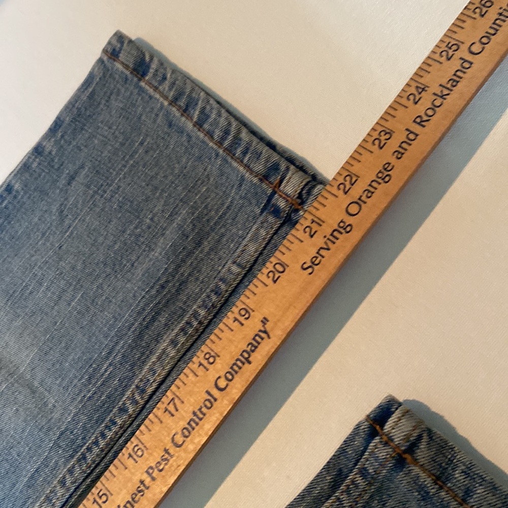 NWT & Vintage Mossimo Distressed Capri Jeans - Picture 6 of 9